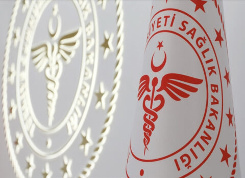 Türkiyə Səhiyyə Nazirliyi meymunçiçəyi xəstəliyi ilə bağlı xəbərdarlıq etdi