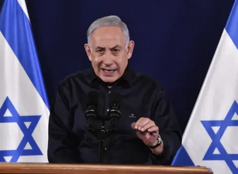 Netanyahu: “Kim bizi vurursa, biz də onu vururuq”