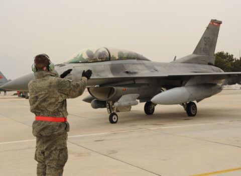 KİV: ABŞ Ukraynaya verdiyi “F-16” təyyarələrinə texniki xidmət göstərməyəcək