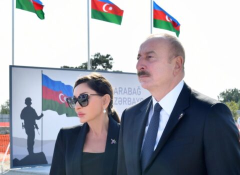 Prezident İlham Əliyev və Mehriban Əliyeva cüdoçu Zelim Kotsoyevə zəng ediblər
