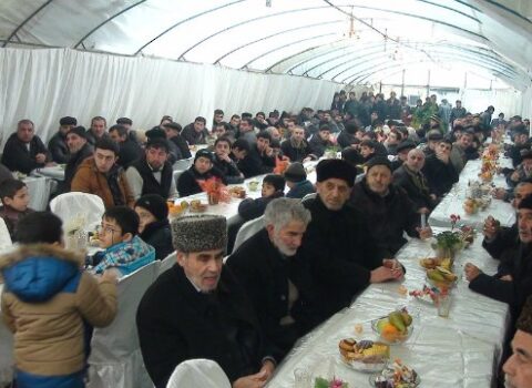 Gəncə və Göygöldəki kütləvi zəhərlənmənin ŞOK SƏBƏBİ – Məşhur həkim DANIŞDI
