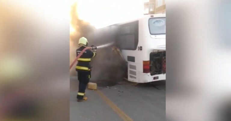 Qaradağda sərnişin avtobusunda yanğın oldu Qaradağda sərnişin avtobusunda yanğın oldu
