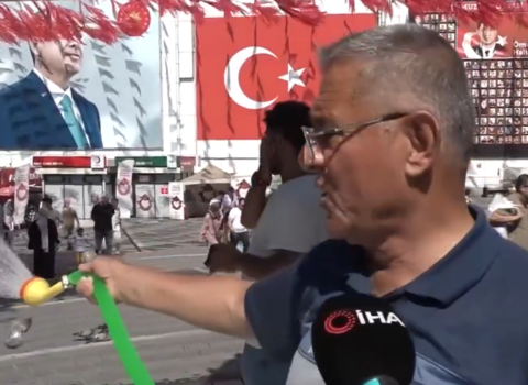 Türk vətəndaşdan nümunəvi addım – VİDEO