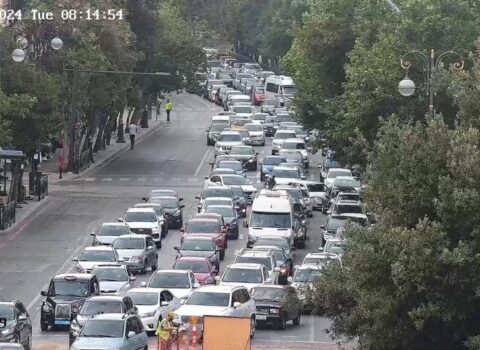 Bakıda tıxac olan yolların adları açıqlandı