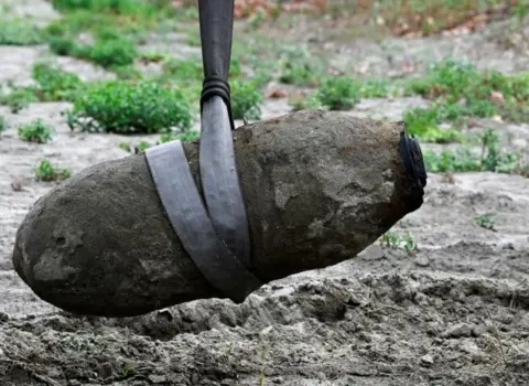 Almaniyada 250 kiloqramlıq bomba tapıldı: Mindən çox sakin təxliyə edildi
