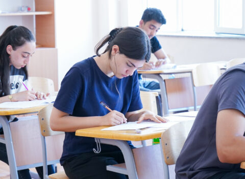 Universitetlərə boş qalan plan yerlərinin sayı açıqlandı