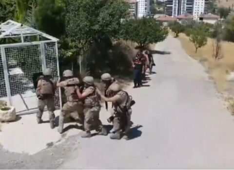Türkiyədə “Narkoçelik-31” əməliyyatı keçirildi, 91 nəfər tutuldu