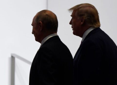 Tramp Putinlə necə dostluq etmək istəyib? – Keçmiş müşavirin xatirələrindən