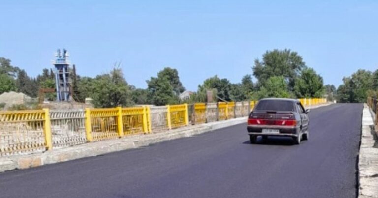 Bakıdan Rusiya sərhədinə gedən magistral yolda körpü bərpa edildi Bakıdan Rusiya sərhədinə gedən magistral yolda körpü bərpa edildi