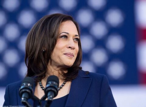 Kamala Harris vitse-prezidentini seçdi