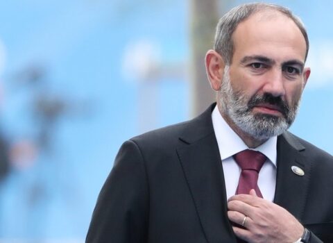 Paşinyan: Ermənistan Azərbaycanla birbaşa danışıqlara üstünlük verir