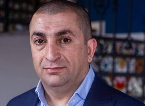 “Vəziyyət partlayış həddindədir – Paşinyan isə velosiped sürür”