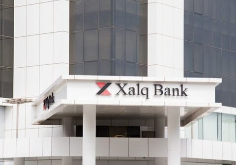 Xalq Bankdan kobud səhv: Azərbaycan bayrağını səhv təsvir etdi – FOTO