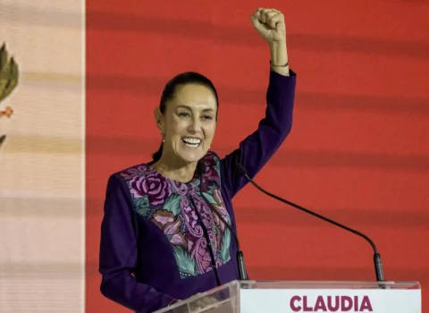 Meksika prezidenti Zelenskinin dəvətini rədd etdi