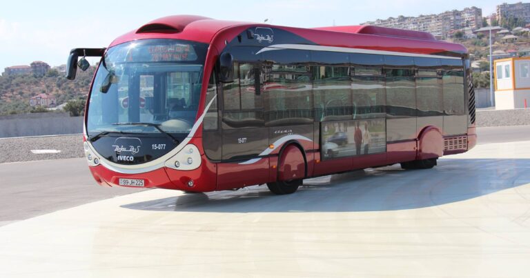 Bakıda avtobuslar gecə də işləyəcək? Bakıda avtobuslar gecə də işləyəcək?
