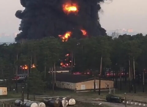 Ukrayna Kursk vilayətini bombalayır