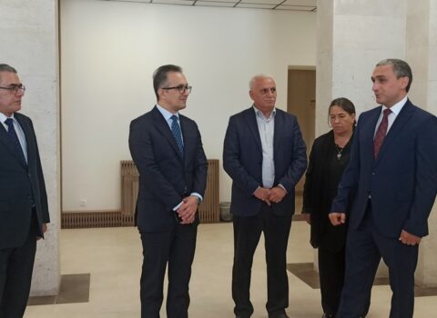 Rektor: Qarabağ Universiteti 1154 tələbə ilə fəaliyyətə başlayıb