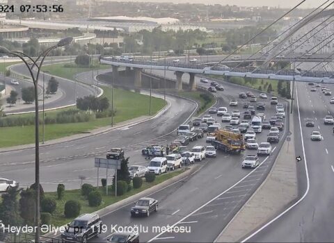 “20 Yanvar” metrostansiyası istiqamətində avtomobillərin hərəkətinə tətbiq edilən məhdudiyyət aradan qaldırıldı – YENİLƏNDİ