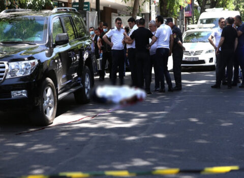 Ermənistanda atışma nəticəsində bir polis əməkdaşı öldü