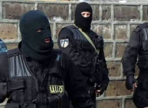 İrəvanda naməlum şəxslər ABŞ vətəndaşını qaçırıblar