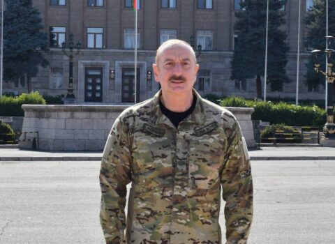 Prezident: Əminəm ki, Dövlət Suverenliyi Günü bundan sonra Azərbaycanda geniş qeyd ediləcək