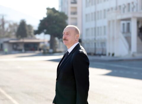 Prezident Xankəndidə “Bulud” hotelində aparılan təmir-bərpa işləri ilə tanış oldu