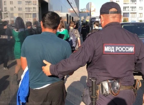Rusiyada işləyən azərbaycanlıların NƏZƏRİNƏ
