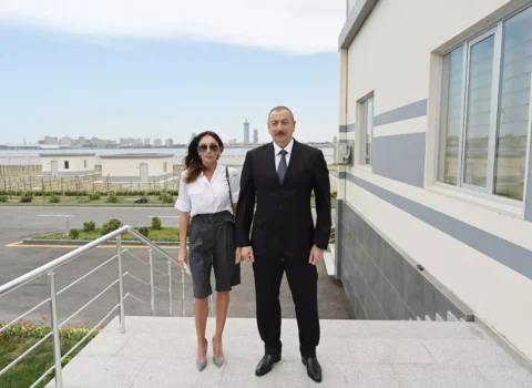Prezident və birinci xanım Kəlbəcər Şəhər Təhsil Kompleksində aparılan işlərlə tanış oldular – YENİLƏNDİ