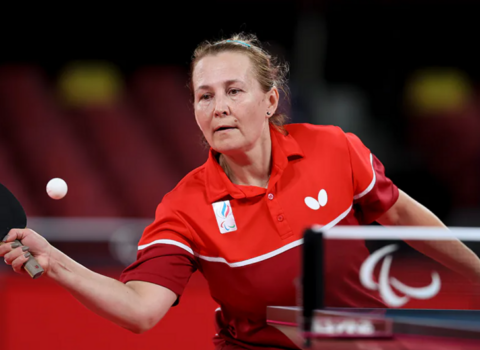 Paris-2024: 53 yaşlı idmançı finala vəsiqə qazandı