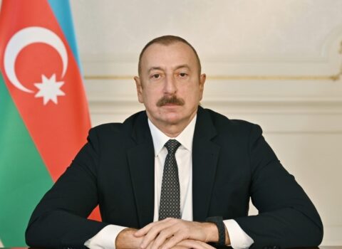 İlham Əliyev Ağdamın Kəngərli kəndində aparılan bərpa işləri ilə tanış oldu