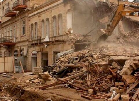 Bakıda 60-dan çox bina sökülüb, yerində yenisi tikiləcək – HAMININ GÖZLƏDİYİ AÇIQLAMA