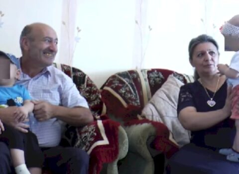 İki şəhid verən Məmmədovlar ailəsi: “Əkizlərimiz oldu, bizə təsəlli verirlər”