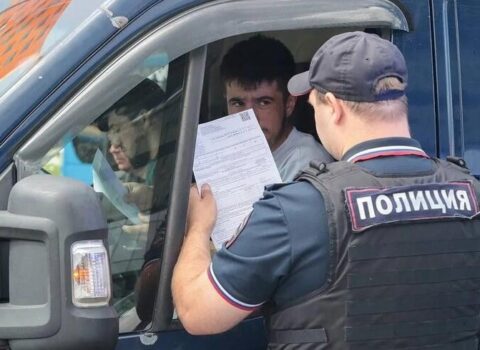 Rusiyada işləyən azərbaycanlıların NƏZƏRİNƏ – Gələn ildən bu qadağalar olacaq