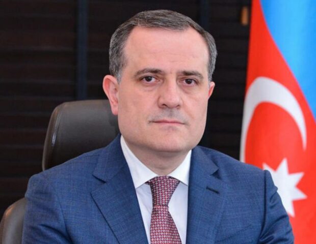 Ceyhun Bayramov Nyu Yorka getdi 