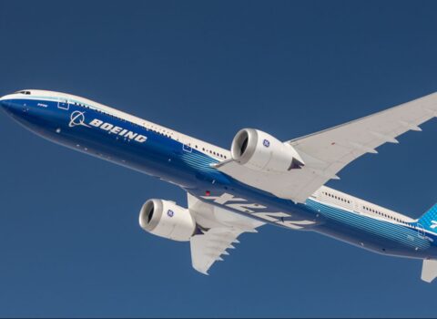 “Boeing” şirkəti 17 000 iş yerini ixtisar edir