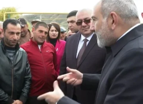 “Qarğıdalı bişirib satın!” – Paşinyandan kəndlilərə tövsiyə