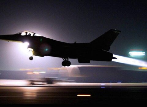 Türkiyə Ordusu İraq və Suriyada terrorçuların hədəflərinə zərbələr endirir