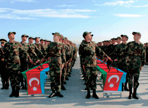 Hərbi xidmətlə bağlı YENİ QƏRAR: Kimlərə şamil olunacaq?