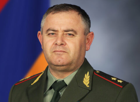 Ermənistan Silahlı Qüvvələrinin Baş Qərargahının keçmiş rəisi korrupsiyada günahlandırılır