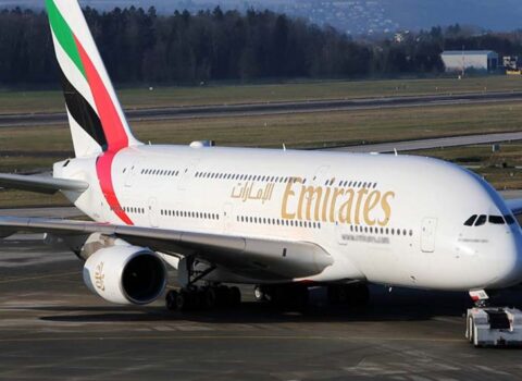 “Emirates” aviaşirkəti İran, İraq və İordaniyaya uçuşları ləğv etdi