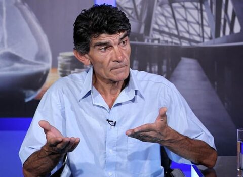 Erməni şair: “Ayılın, yoxsa hər şey gec olacaq”