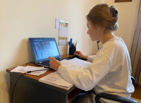 Universitetlər distant təhsilə HAZIRDIR?