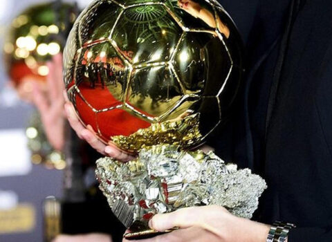 “Qızıl top” mükafatını bu futbolçu alacaq?