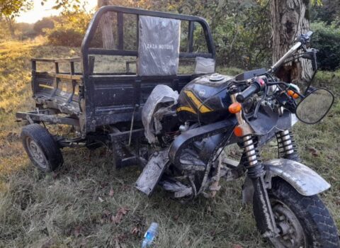 “Ford” motosikletlə toqquşdu, xəsarət alan var – FOTO
