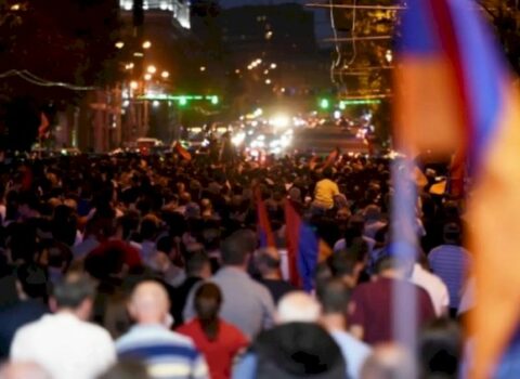 İrəvanda Paşinyan əleyhinə mitinq keçirilir