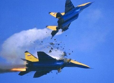 Rusiyanın Su-34 qırıcısı vuruldu