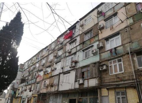 Yataqxanadakı evləri özəlləşdirənlər…. – Vəkildən AÇIQLAMA