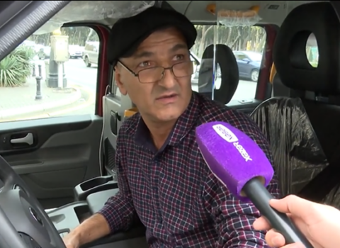 “Müştəriyə deyim ki, tullan yolun soluna?”