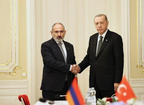 Ərdoğan və Paşinyan Budapeştdə görüşdü