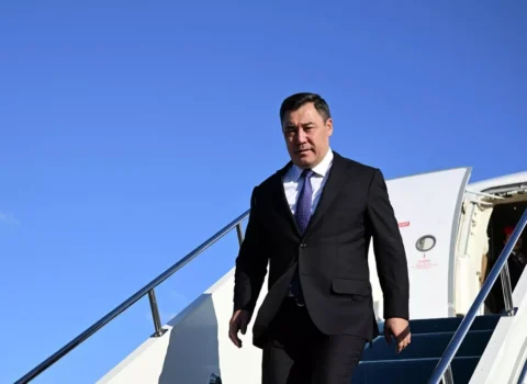 Qırğızıstan prezidenti Azərbaycana səfər edəcək